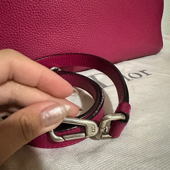 Christian Dior Leather Diorissimo Medium - Picture 7 of 12